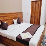 Hotel Mukund Palace- In House Parking - Best Rated Area